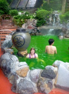 Green Tea onsen, Hakone