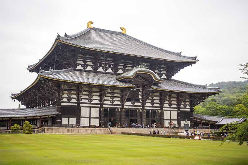 Todai-ji Temple, the largest wooden building in the world