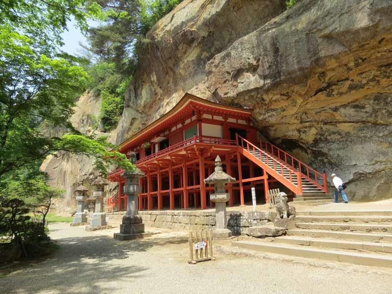 Takkoku-no-Iwaya Temple, Hiraizumi
