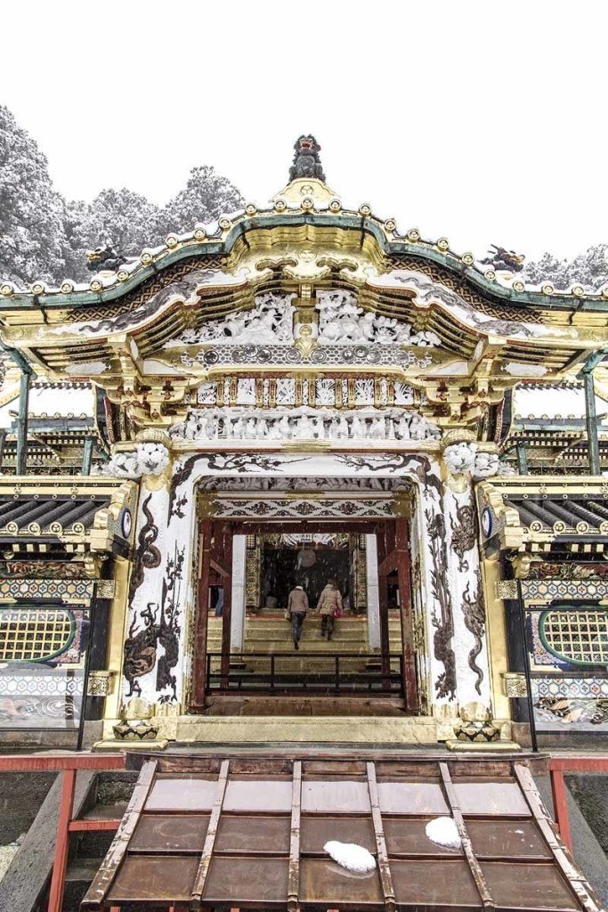 The gate to Tosho-gu Shrine