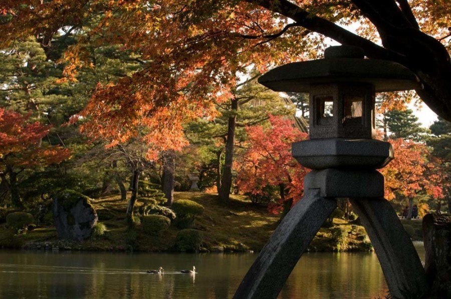 Our top 10 places to see autumn leaves in Japan | InsideJapan Tours