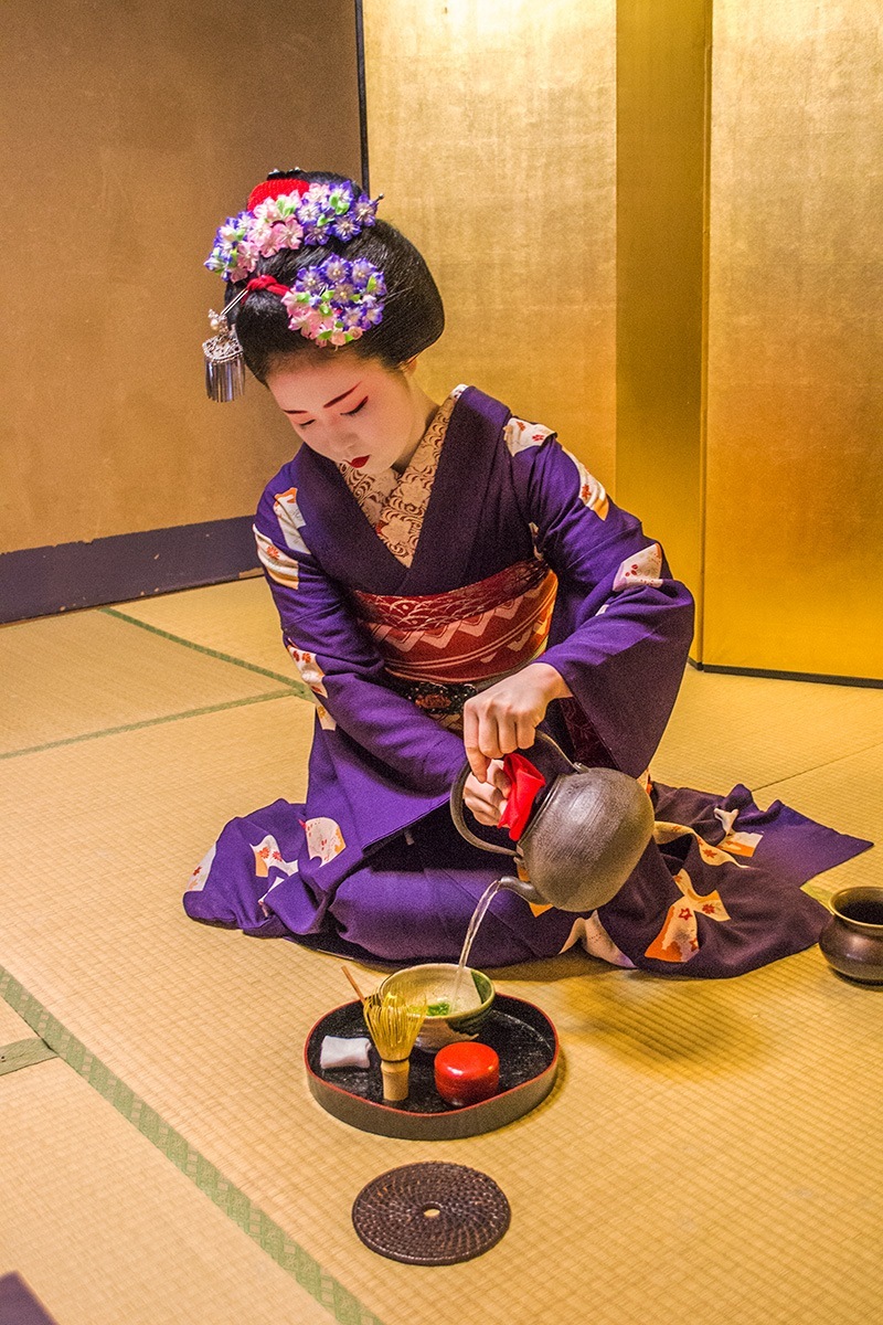 Meeting a maiko in Kyoto