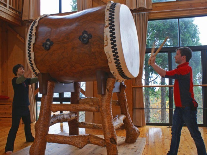 Taiko drumming, Sado Island