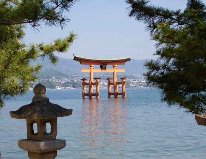 The floating torii gate of Miyajima