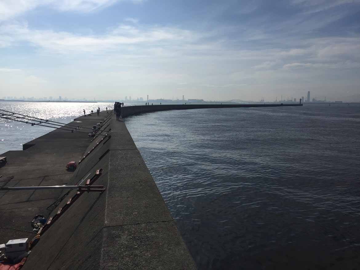 Views over to Osaka from the offshore breakwater