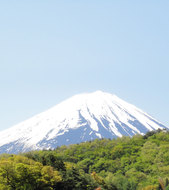 Day trip to Mount Fuji in a wheelchair accessible vehicle Image