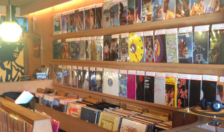 Insider Experience: Vinyl hunt