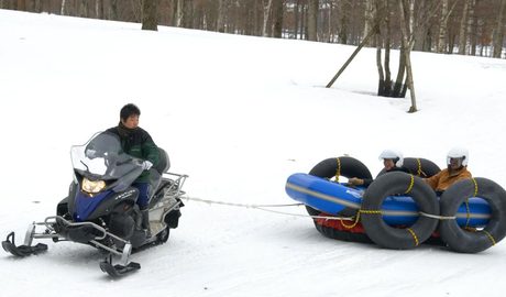 Snow rafting