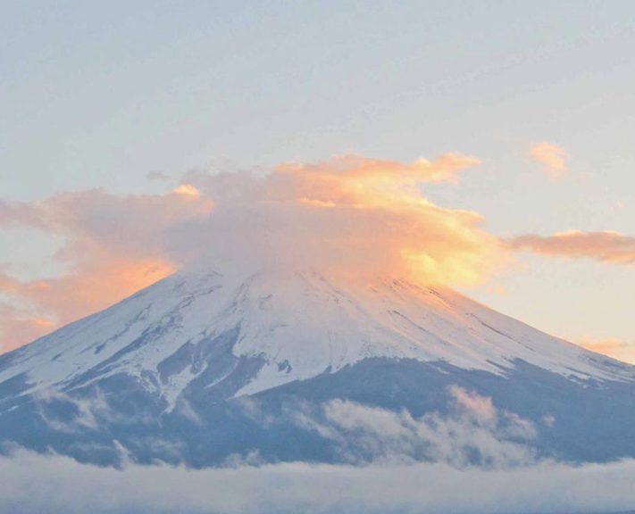 Japan's hot spring towns and vibrant cities make for a perfect setting for a romantic honeymoon