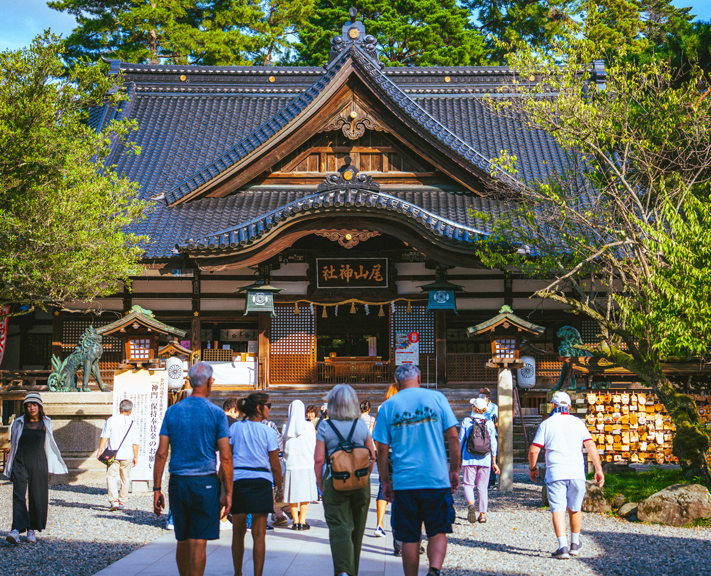 Coastal cities, hot-spring towns, urban giants and national parks