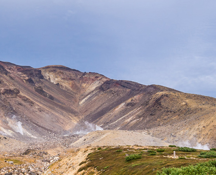 This summery itinerary highlights some of the best natural scenery, hikes, and wildlife in Hokkaido, combined with a city stay in Sapporo.