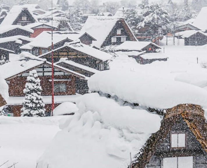 Japan in the winter is a magical destination, blanketed in snow and free from the crowds that throng the cultural hotspots in summer. 