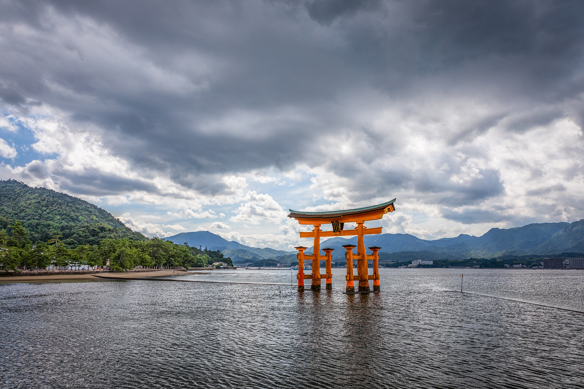 Tours　Adventure　Best　Self-Guided　Japan　of　InsideJapan
